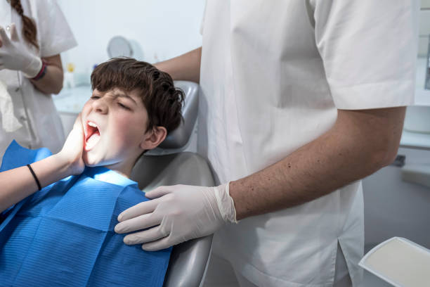 Best Emergency Tooth Extraction in Herington, KS